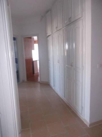 Appartement 1er main petite résidence gardé