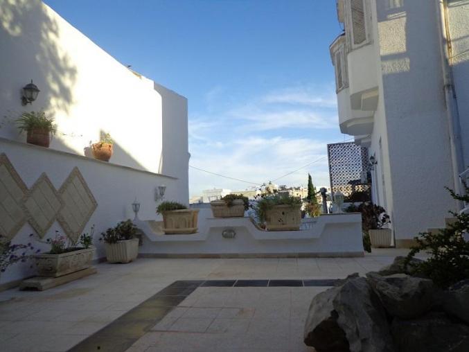 GRANDE VILLA 3 ETAGES