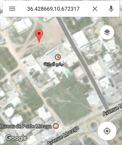 a vendre un terrain nu de 448m²