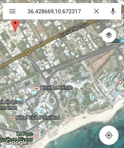 a vendre un terrain nu de 448m²