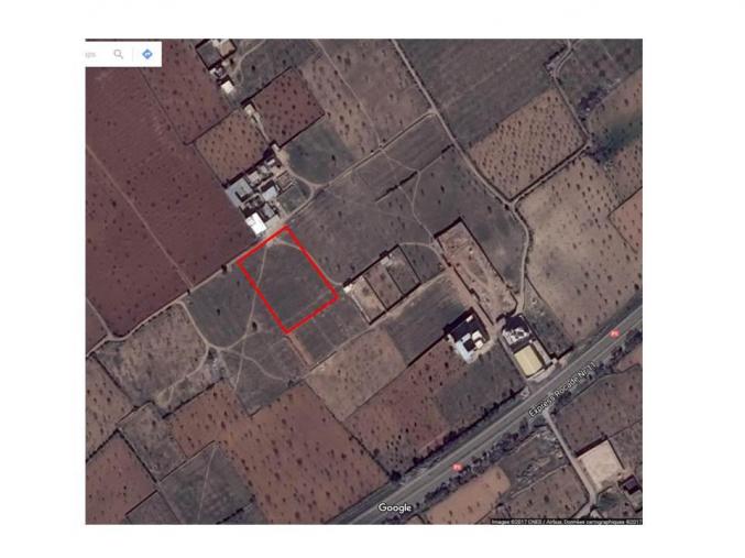 à Vendre ...  Terrain à Ooun Elmayl ...