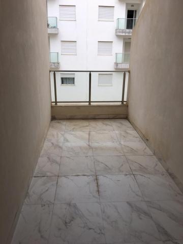 appartement s+1,au troisième étage luxueux