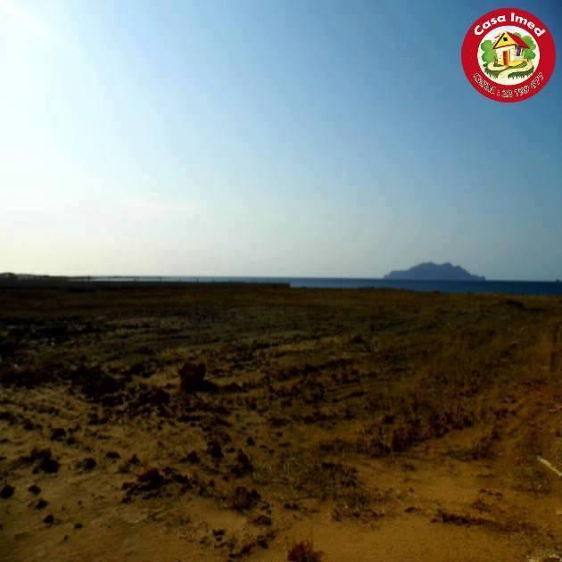 terrain 1 ere position sur mer