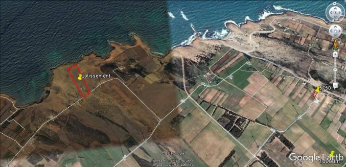 terrain 1 ere position sur mer