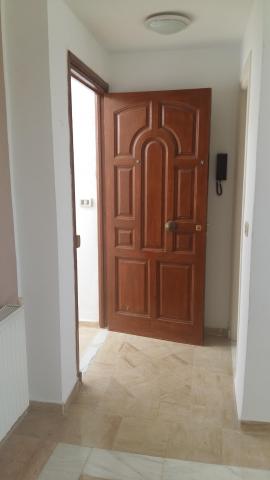 A louer  rez de jardin