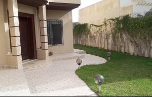 A vendre villa haute standing à borjcedria