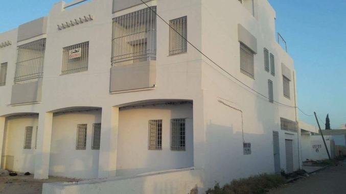 immeuble à louer route Gabès km 6