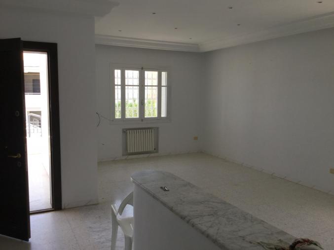 Étage de villa cité essourour Sfax