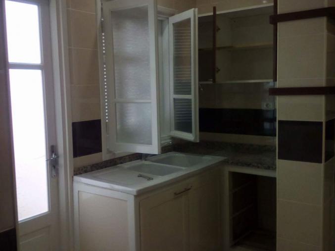 Appartement à louer à mnihla près de maison Peugeot