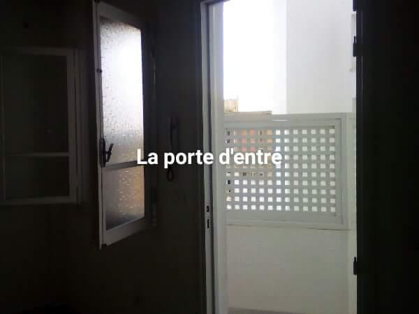 Appartement à louer à mnihla près de maison Peugeot