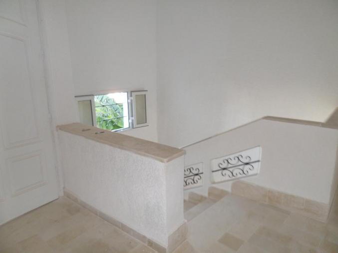 ETAGE DE VILLA ENNASER