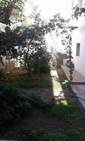 للبيع بقربة وسط البلاد بحي بولعابة أمام الجامع