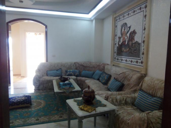 étage de villa a louer à la marsa