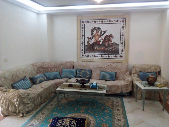 étage de villa a louer à la marsa