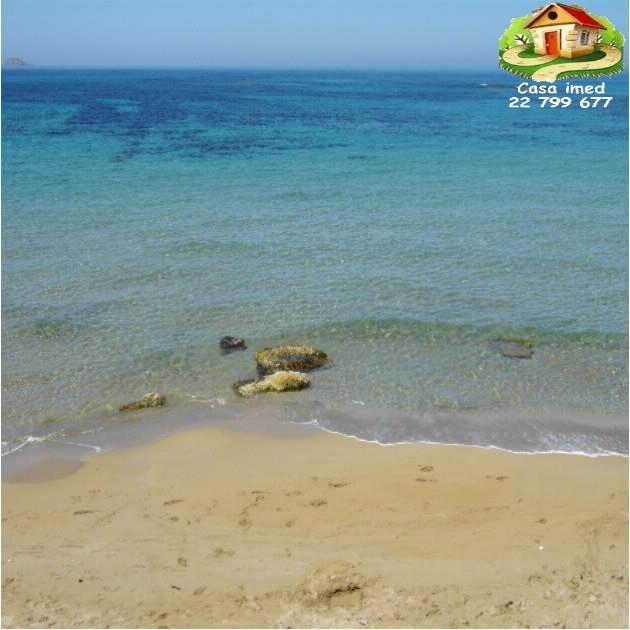 150dt mètre sur la plage de Hawaria