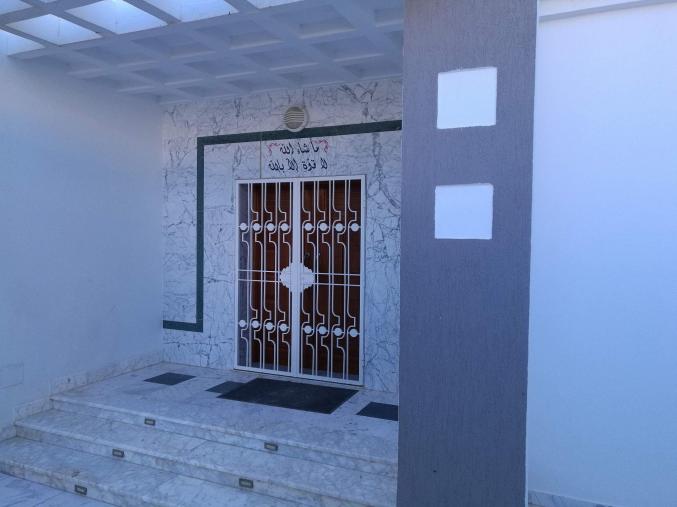 Villa + 4 Appartements