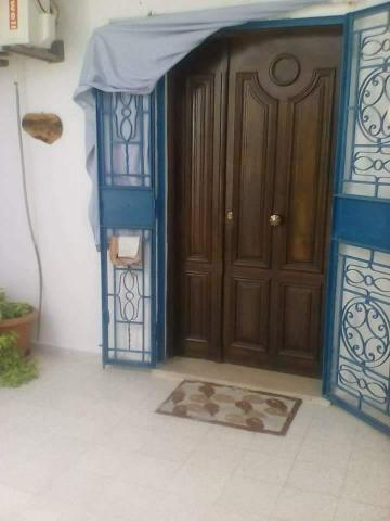 Villa et deux appartements et un studio