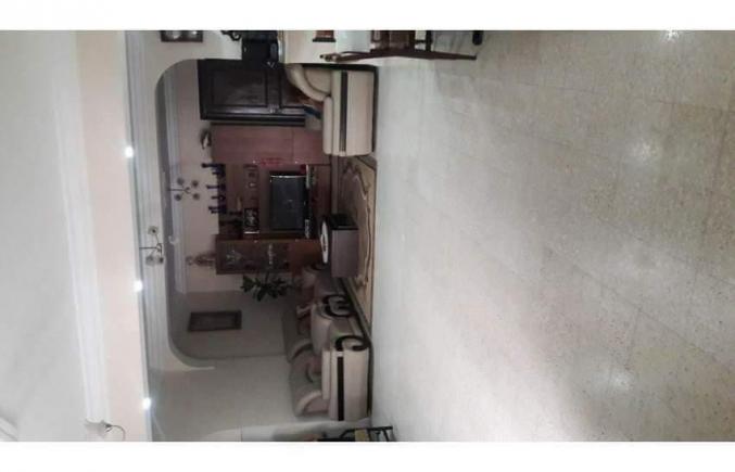 Villa et deux appartements et un studio