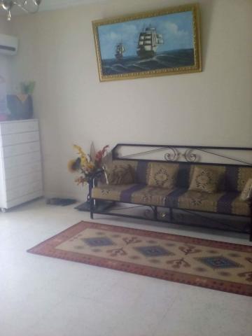 Villa et deux appartements et un studio