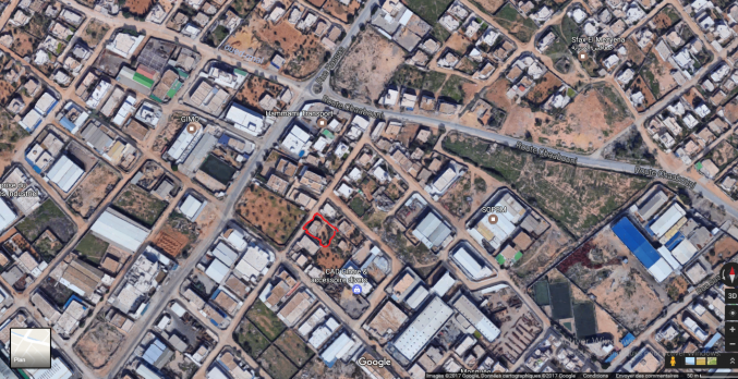 دار وقطعة أرض للبيع (إستغلال صناعي )