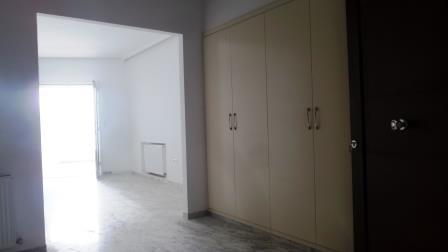 Grand studio neuf vue mer a 150m de la plage