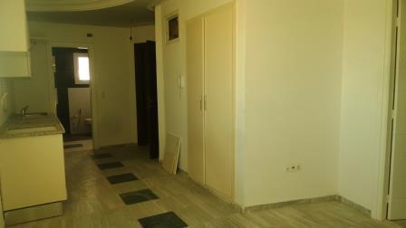 Joli RDC vue mer des pièces principales et du balcon