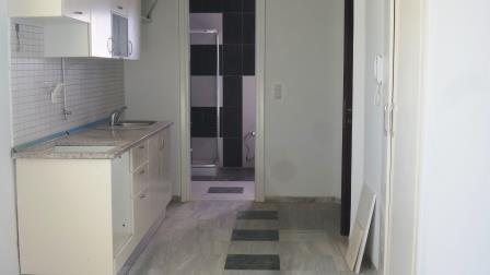 Joli RDC vue mer des pièces principales et du balcon