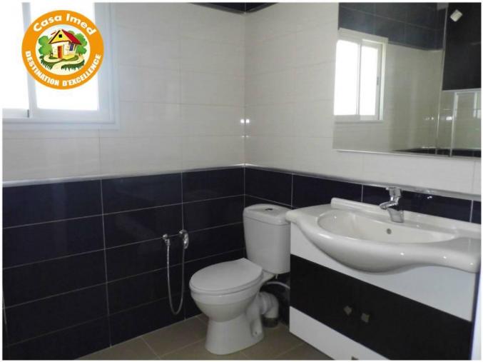 appartement bien fini à raoued 130000dt seulement