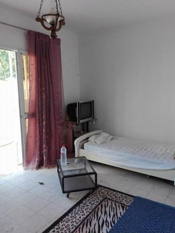 une maison à cité elfath kasserine