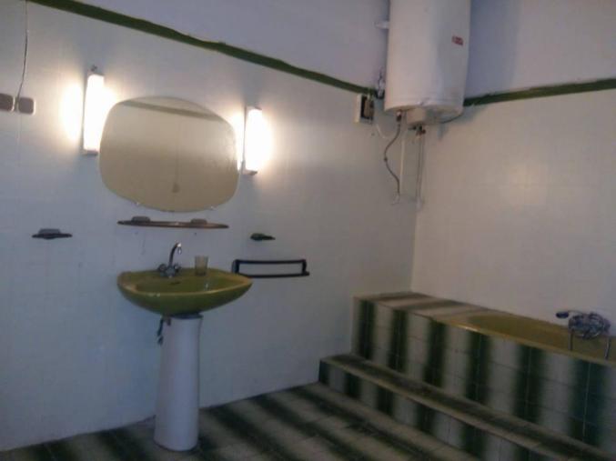 Réf 9016 : Un appartement bureautique du 4 pièces au centre ville