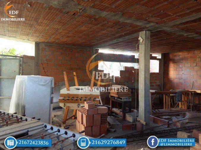 Maison en cours de construction à la Corniche Bizerte