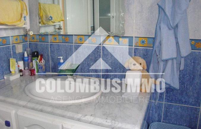 Coquette villa avec piscine