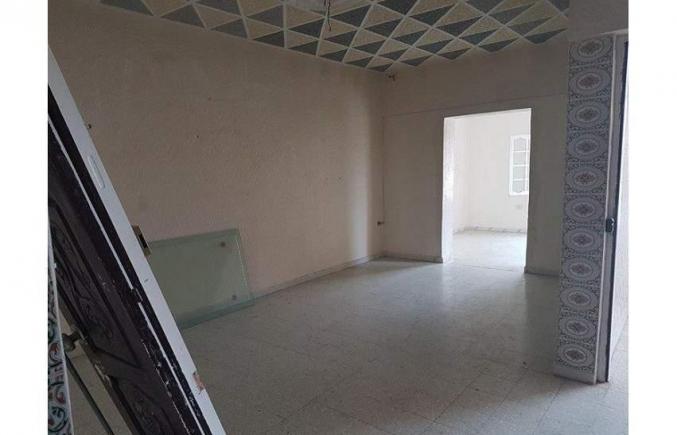 Etage d'une Maison à Rue Sfax