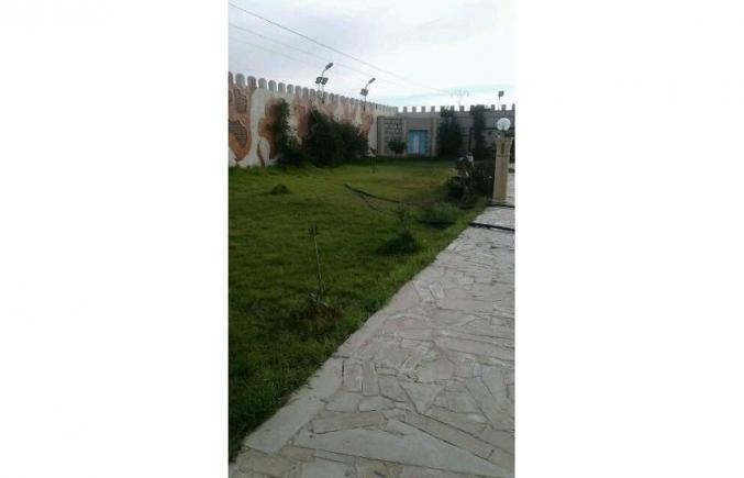 للكراء فضاء لإقامة الأفراح ومنتزه عائلي