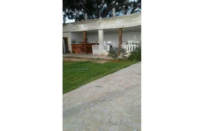 للكراء فضاء لإقامة الأفراح ومنتزه عائلي