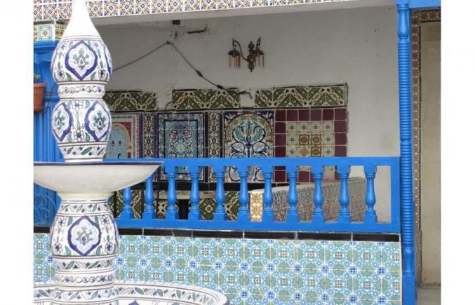 SALON DE THÉ A TABARKA(FOND ET MURS)