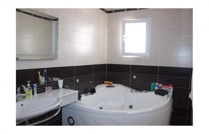 Appartement 204m2 à Sfax Route Teniour