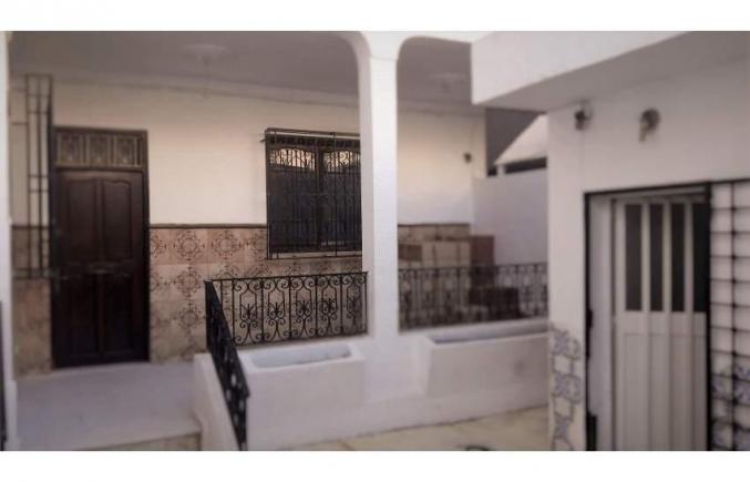 REZ DE CHAUSSE d'une grande villa de 310 m2