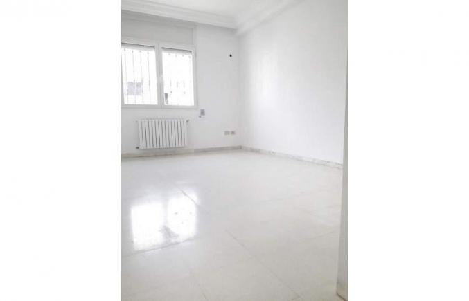 Etage de villa Ennasr 2