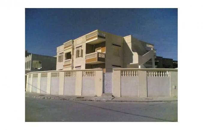 Grande villa a medina jedida 2 Ben Arous