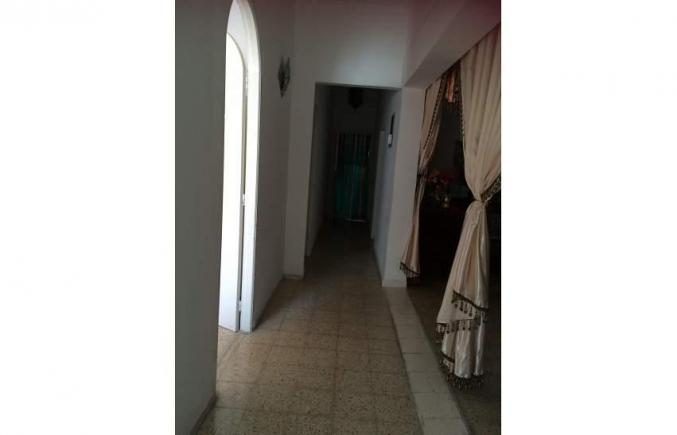 Maison 275m2 à Ben Arous Medina Jedida