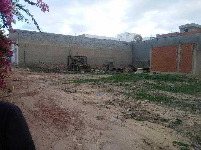 terrain de 261 m2 titre bleu