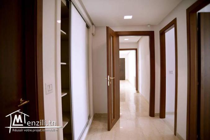 Appt S3 de très haut standing à la soukra