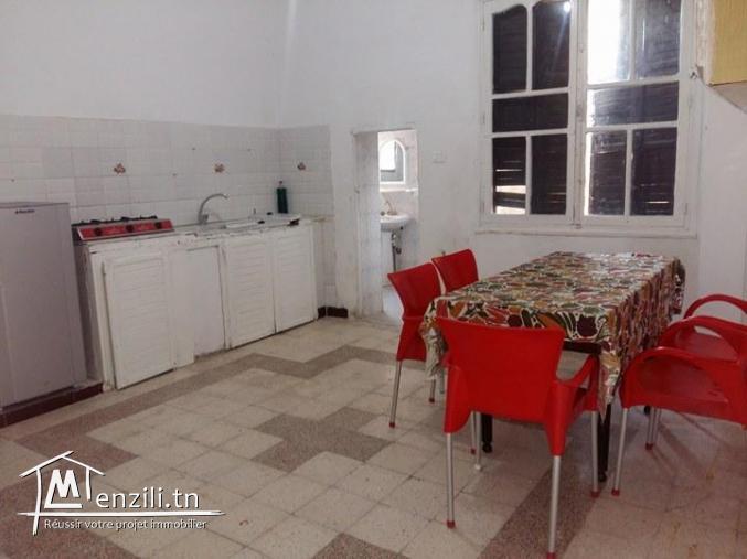 Un étage de 2 pièces meublé à Corniche Bizerte