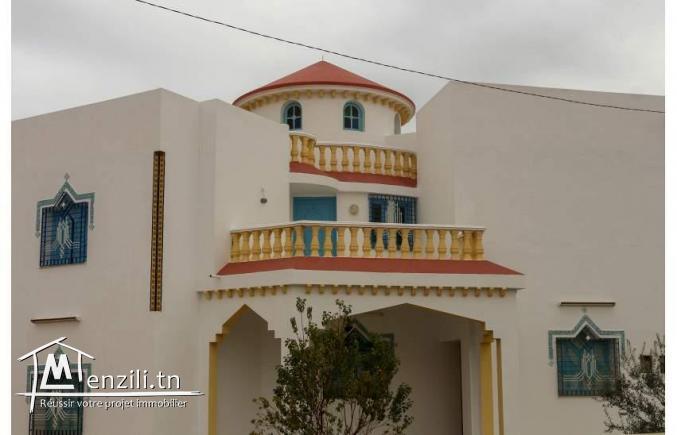 Villa 180m2 à Sakiet Ezzit