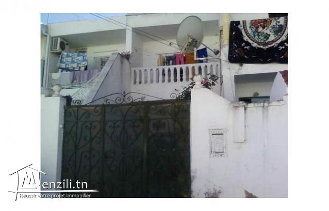 une maison de 86 m²  à ezzouhour