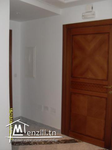 Appartement de 110 m2  S+2 à El Menzah 9C