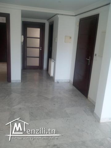 LAC II, Résidence Dar Al-Hana Appartement A22 de haut standing située au deuxième étage