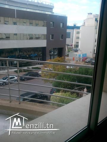 LAC II, Résidence Dar Al-Hana Appartement A22 de haut standing située au deuxième étage