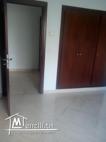 LAC II, Résidence Dar Al-Hana Appartement A22 de haut standing située au deuxième étage